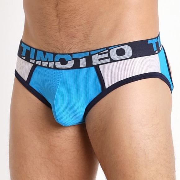 Timoteo “Shockwave” Jockbrief (L) - Picture 3 of 5